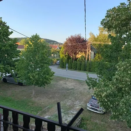 Whitehouse Apartmanhotel 3*