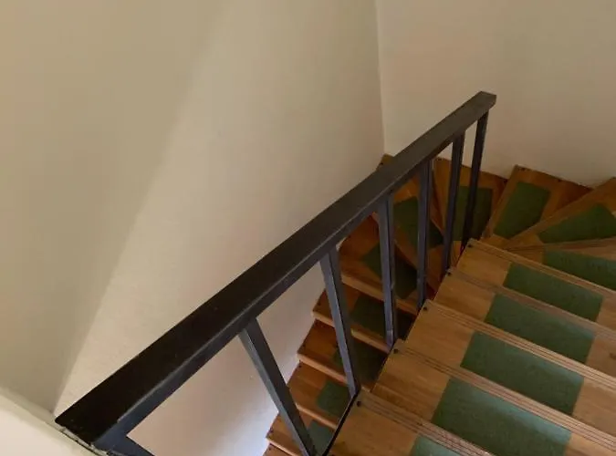 מלון דירות Whitehouse