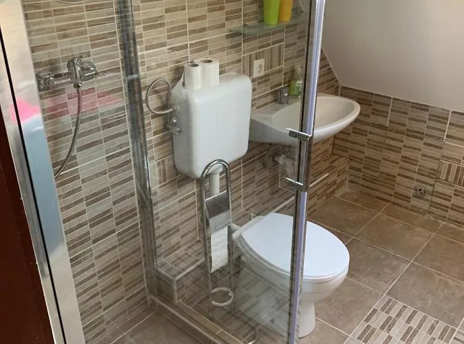 Whitehouse מלון דירות Alsóörs